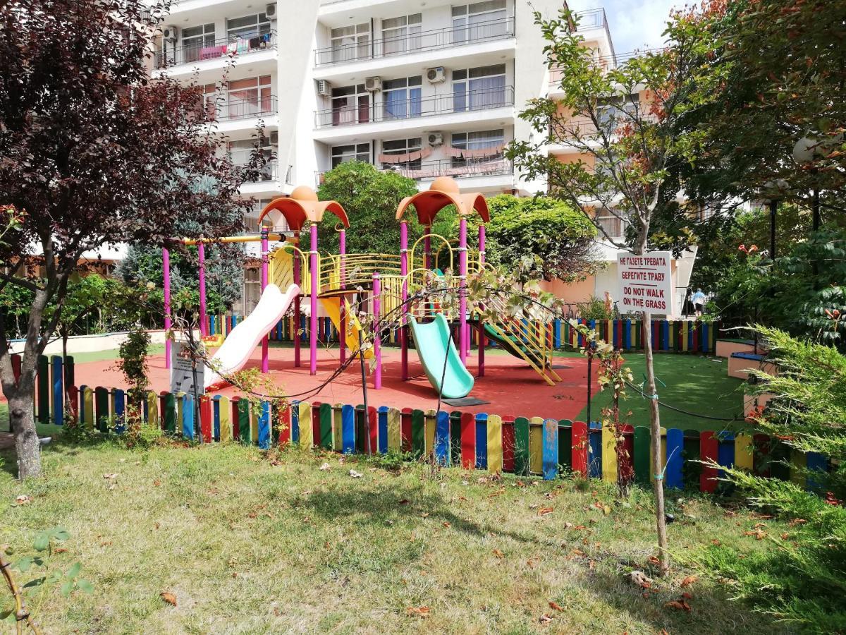 Apartment Daisy Grand Kamelia Σάνι Μπιτς Εξωτερικό φωτογραφία