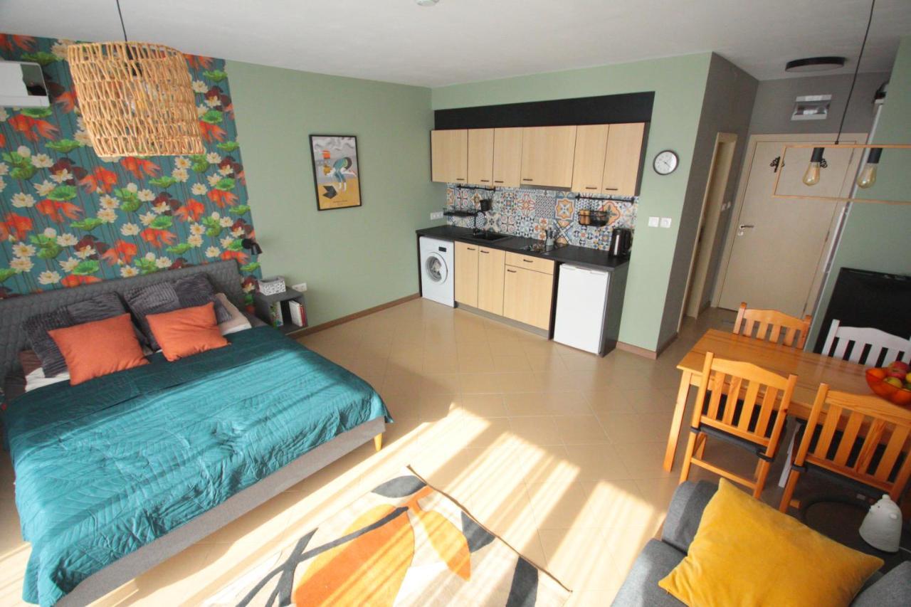 Apartment Daisy Grand Kamelia Σάνι Μπιτς Εξωτερικό φωτογραφία